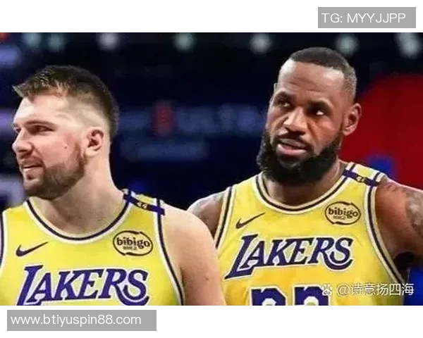 湖人全队狂飙120分东詹组合联手贡献百分精彩表现引发热议