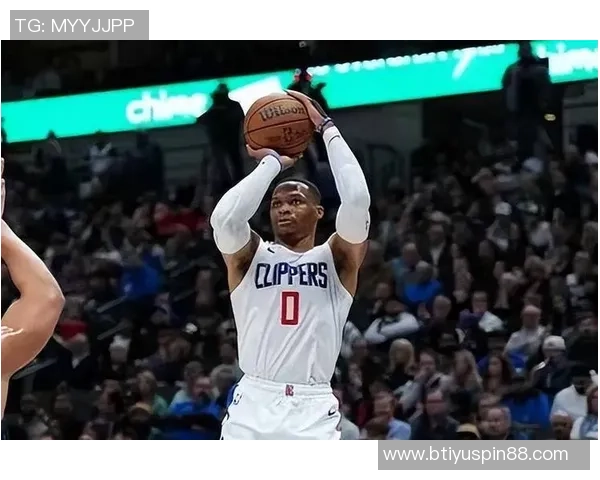 威少与罗林斯场边激烈对话引发热议你根本不值一提我毫不在乎