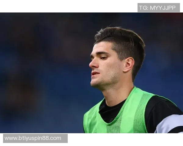 马威谈末节未登场：全力支持队友期待球队找到胜利之道